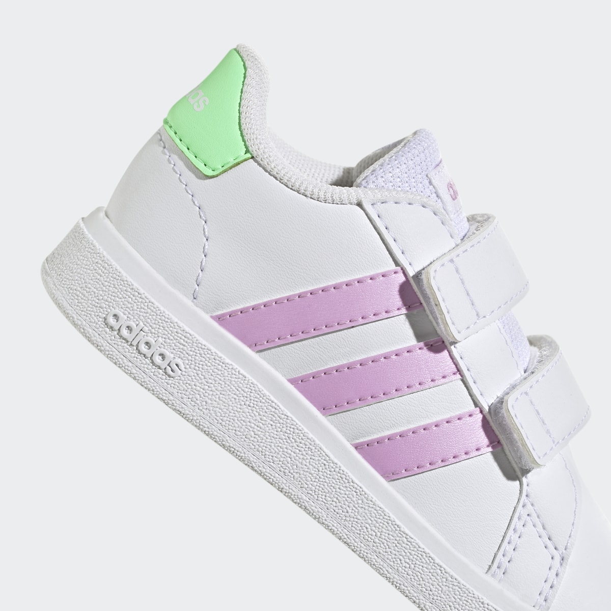 Adidas Grand Court Lifestyle Hook and Loop Schuh. 8