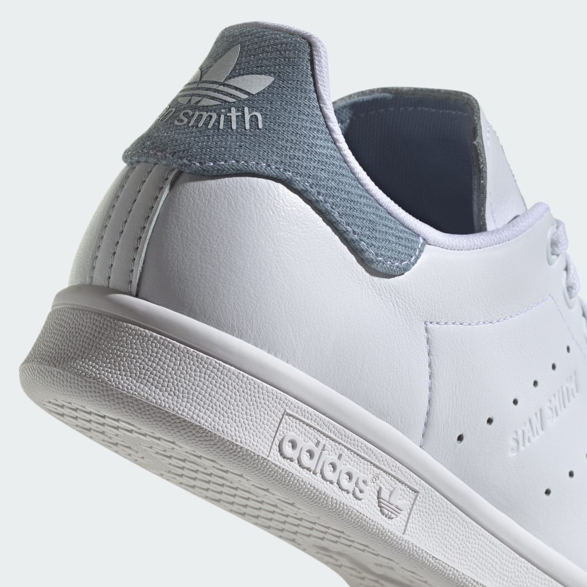 Adidas Scarpe Stan Smith. 9