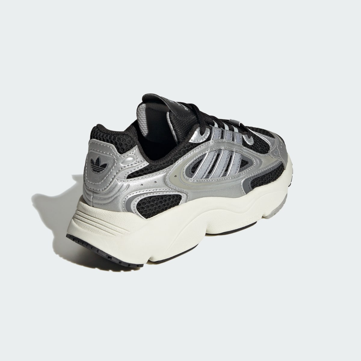 Adidas Chaussure OZMILLEN Enfants. 6