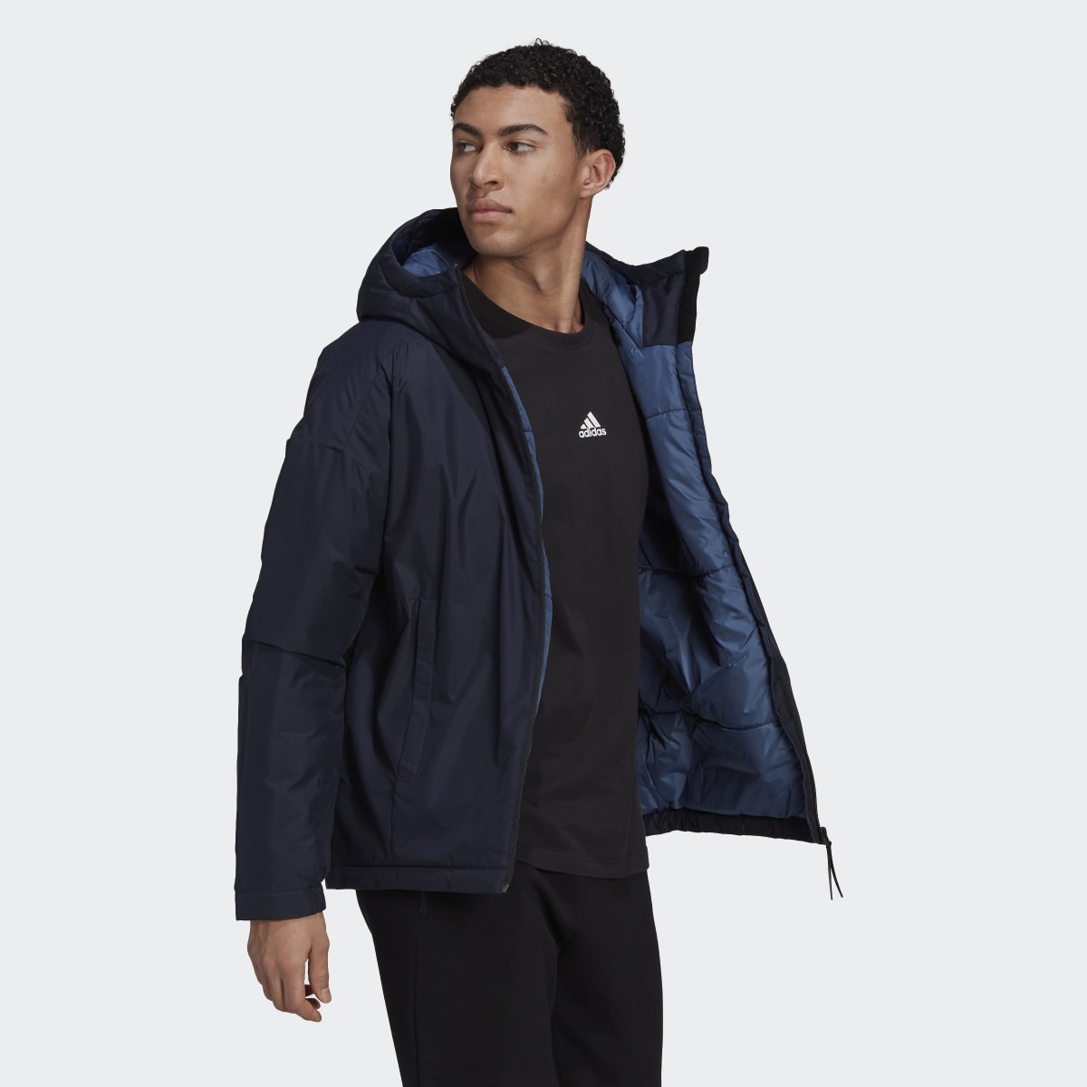 Adidas Traveer Insulated Jacket. 4