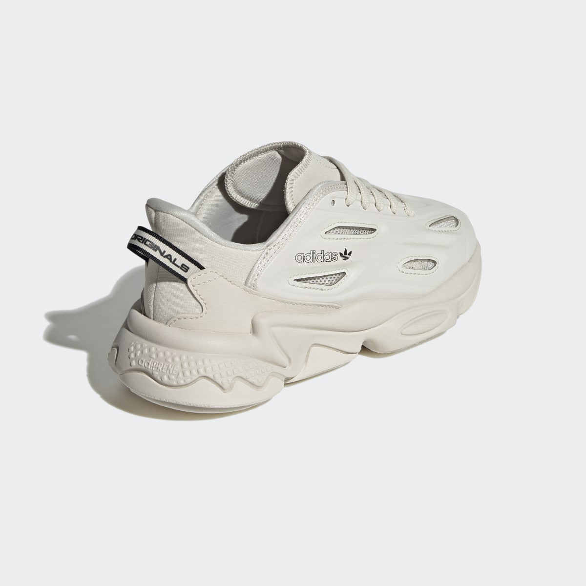 Adidas Chaussure OZWEEGO Celox. 6