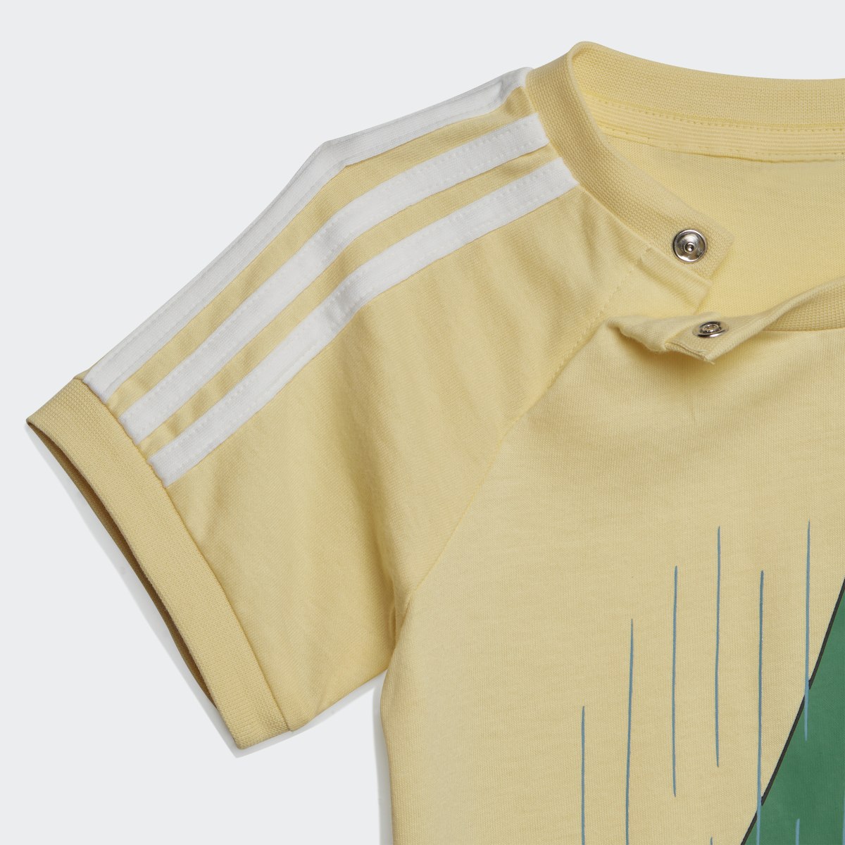 Adidas Originals x Mumins Shorts und T-Shirt Set. 7