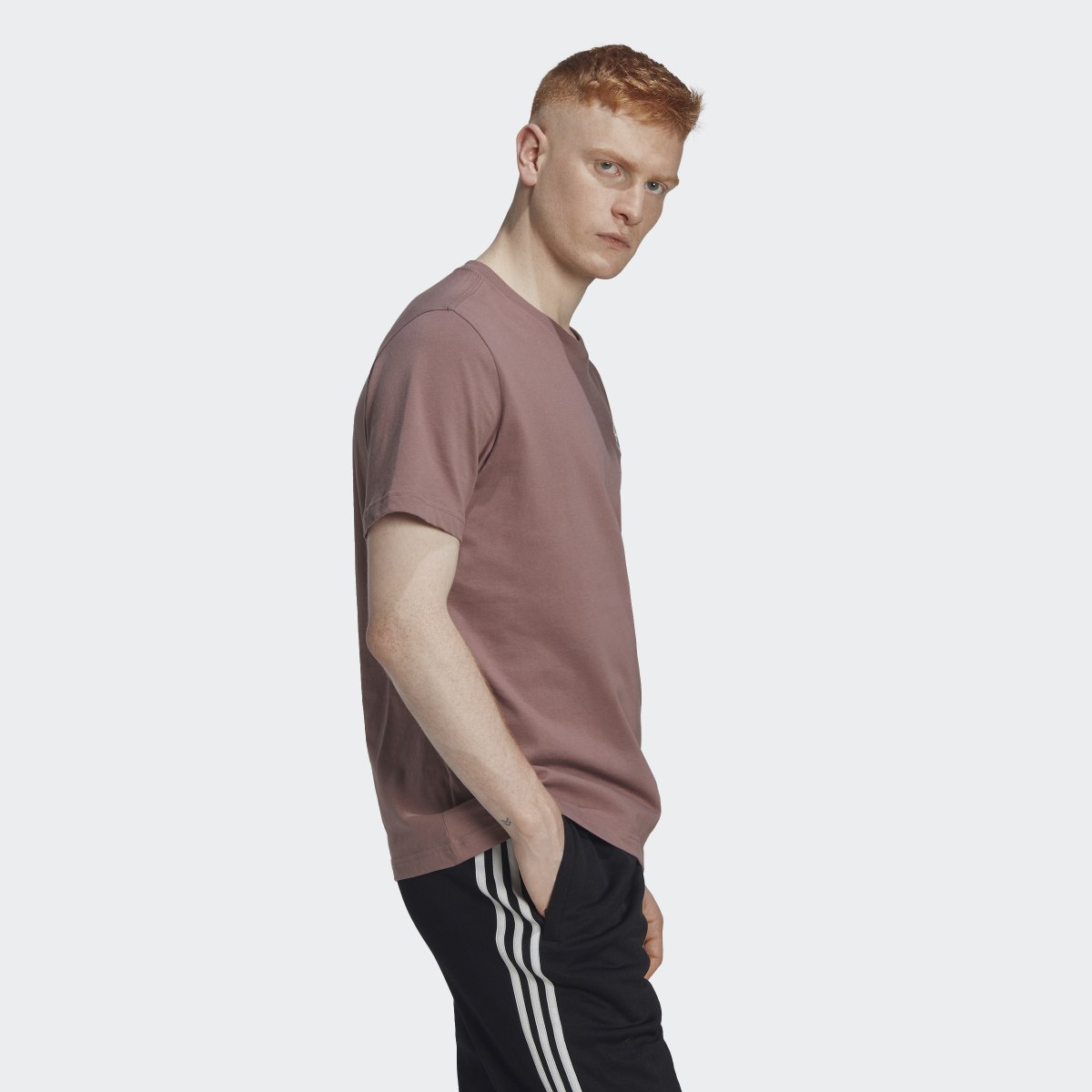 Adidas Adicolor Essentials Trefoil T-Shirt. 4