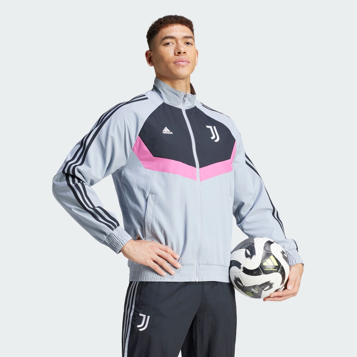 Adidas Juventus Turin Woven Trainingsjacke. 4