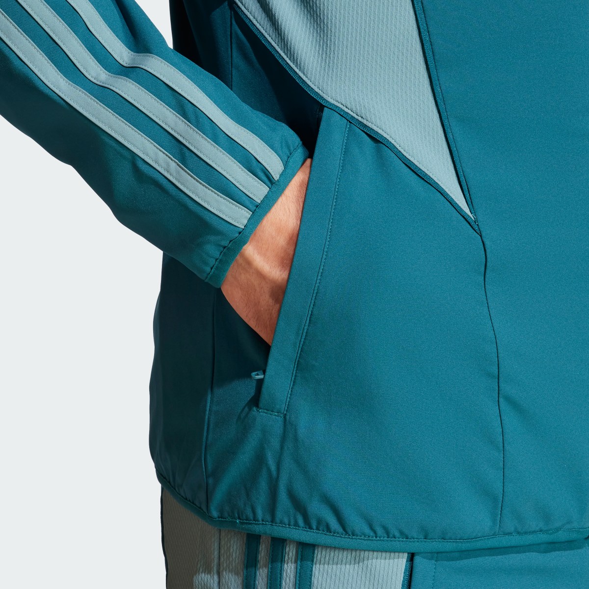 Adidas Chaqueta Himno Arsenal. 10