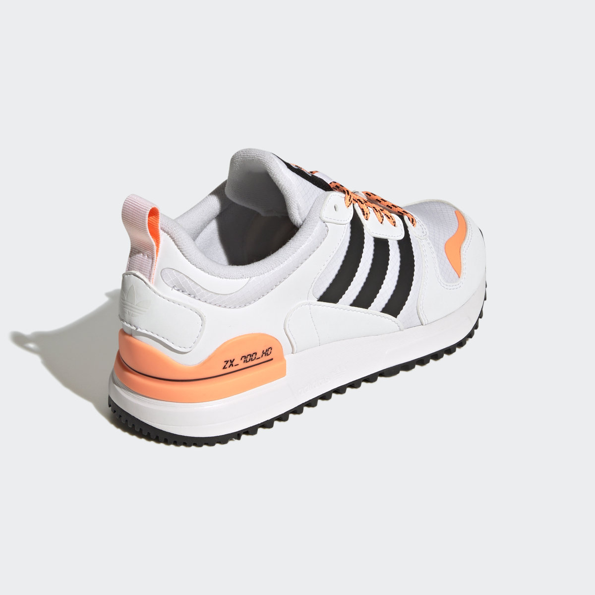 Adidas Chaussure ZX 700 HD. 6