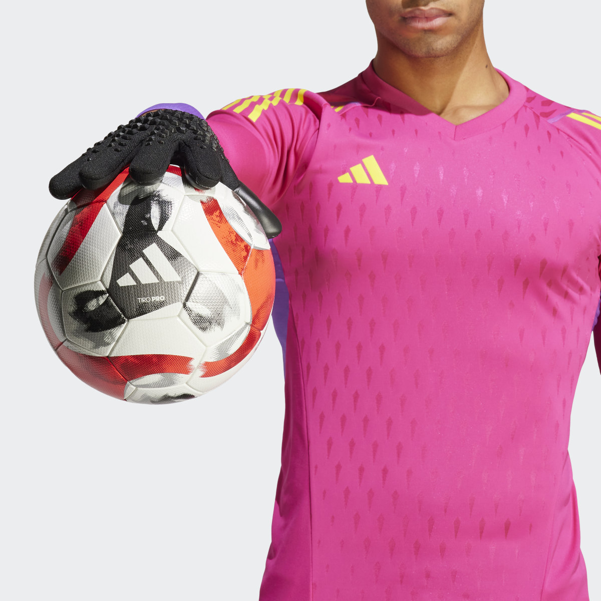 Adidas Predator Pro Gloves. 7