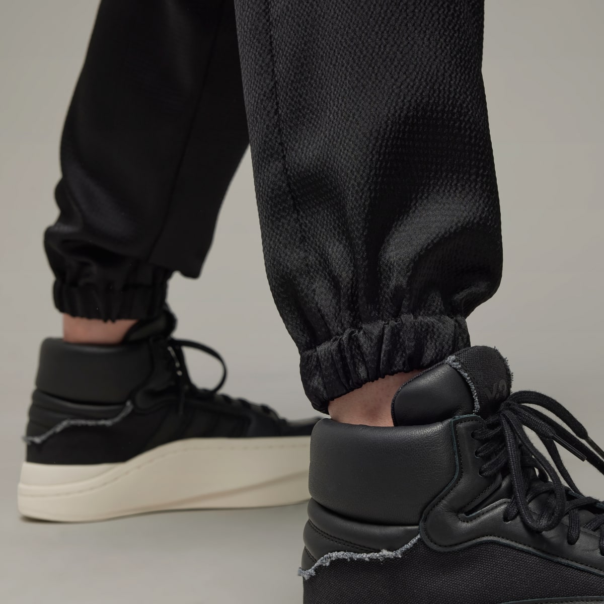 Adidas Y-3 Cuffed Tech Seersucker Pants. 8