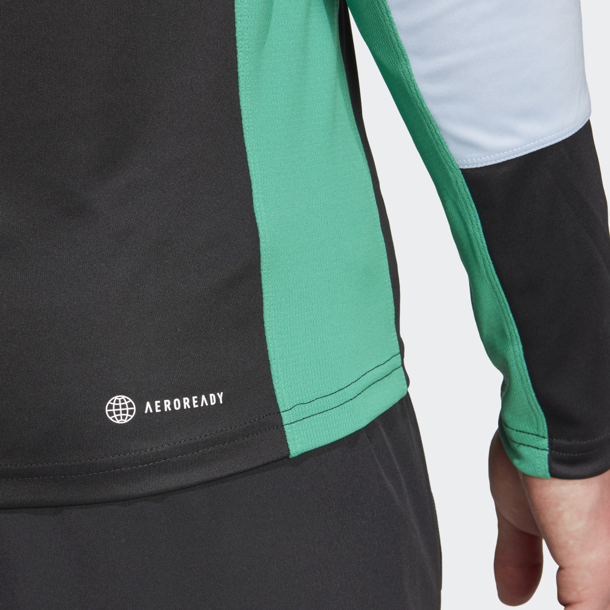 Adidas T-shirt de training à manches longues et zip 1/4 Colorblock. 7