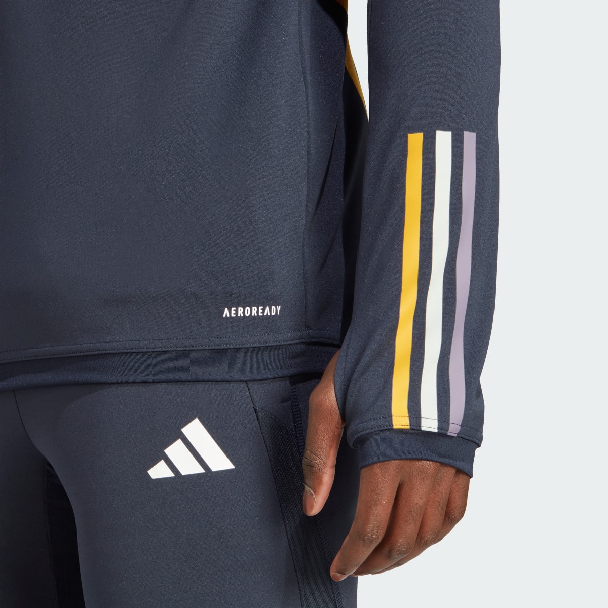 Adidas Sudadera de Entrenamiento Real Madrid Tiro 23. 8