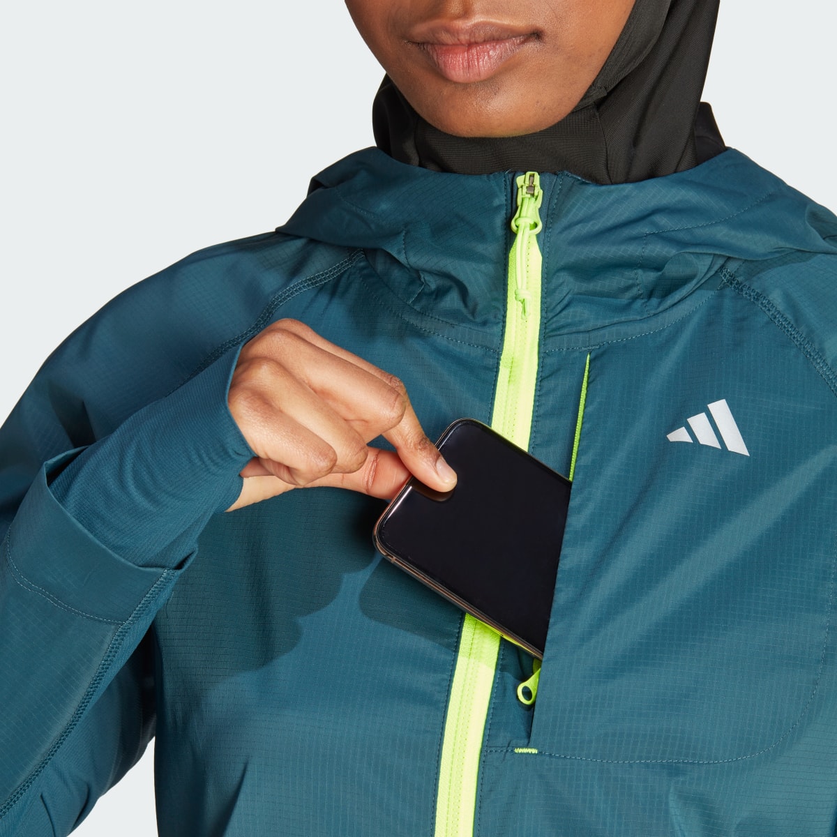 Adidas Chaqueta Fast Running. 6