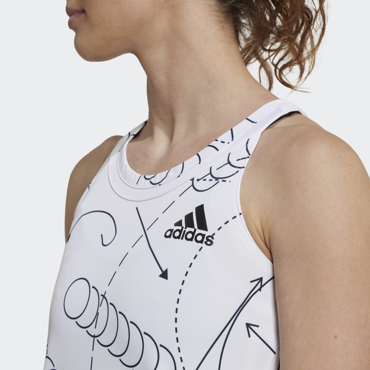 Adidas Camiseta sin mangas Club Tennis Graphic. 7