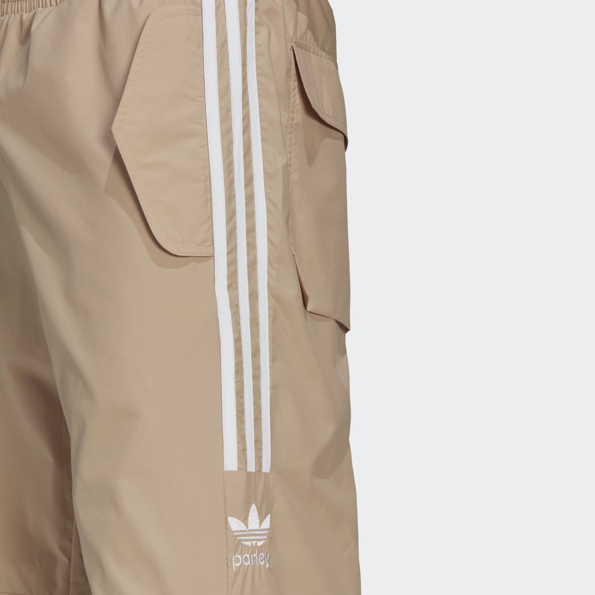 Adidas Pantalon de survêtement Adicolor Parley. 5