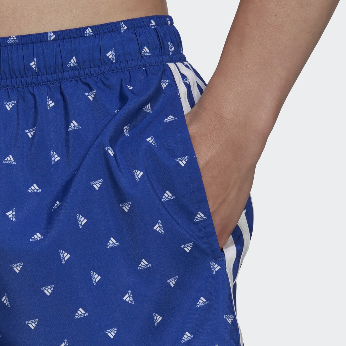 Adidas Mini Logo CLX Badeshorts. 5