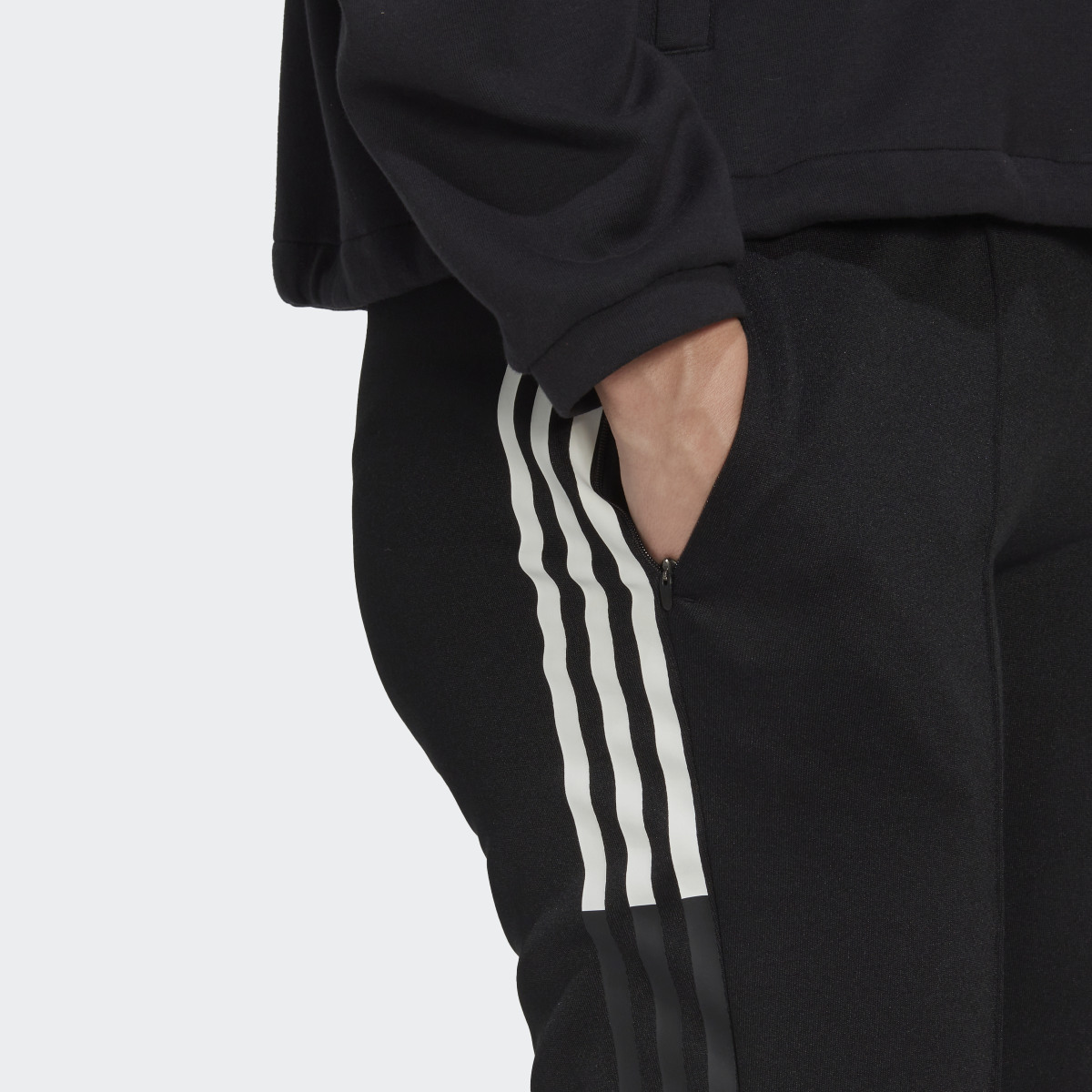 Adidas Tricot Joggers. 6