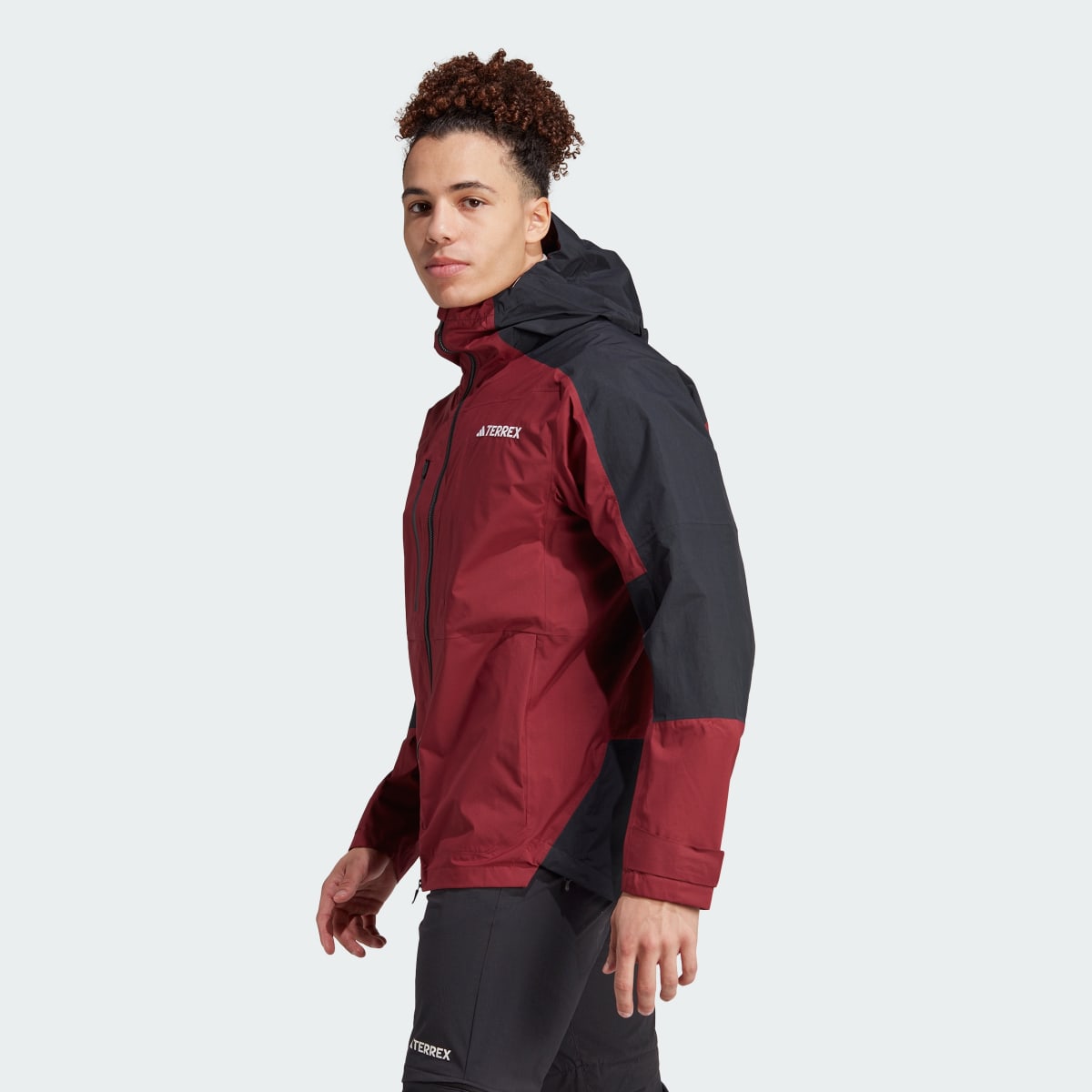 Adidas TERREX Xploric RAIN.RDY Wanderjacke. 4