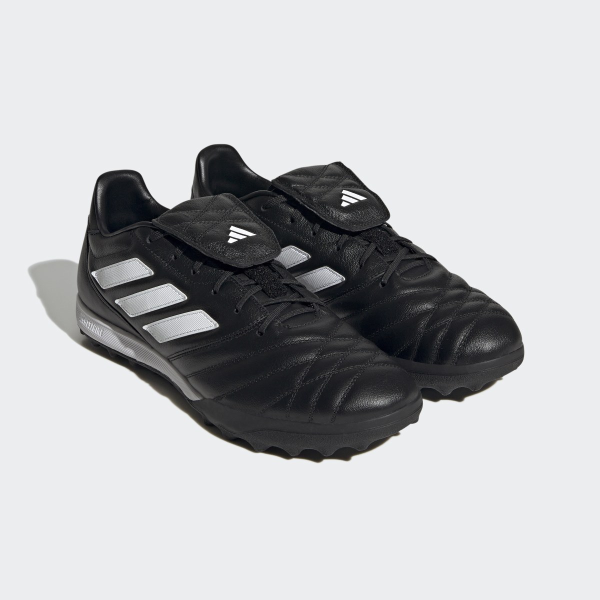 Adidas Botas de Futebol Copa Gloro – Piso sintético. 8