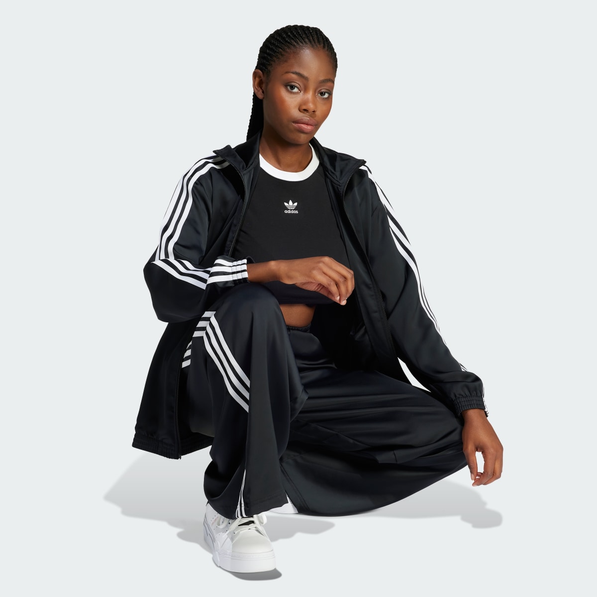 Adidas Chaqueta Loose Satin. 4