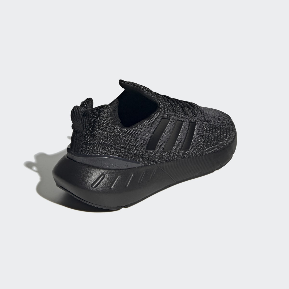 Adidas Scarpe Swift Run 22. 6