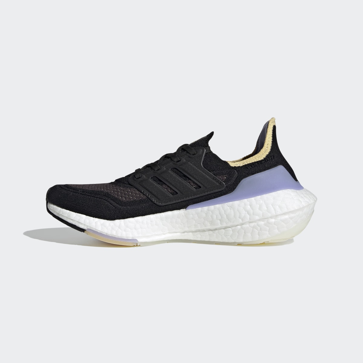 Adidas Tenis Ultraboost 21. 7