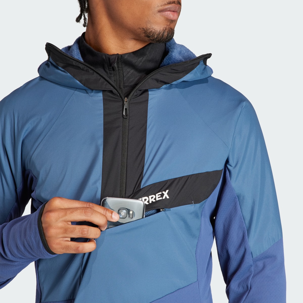 Adidas Veste ultralégère en molleton à capuche et demi-zip Techrock. 9