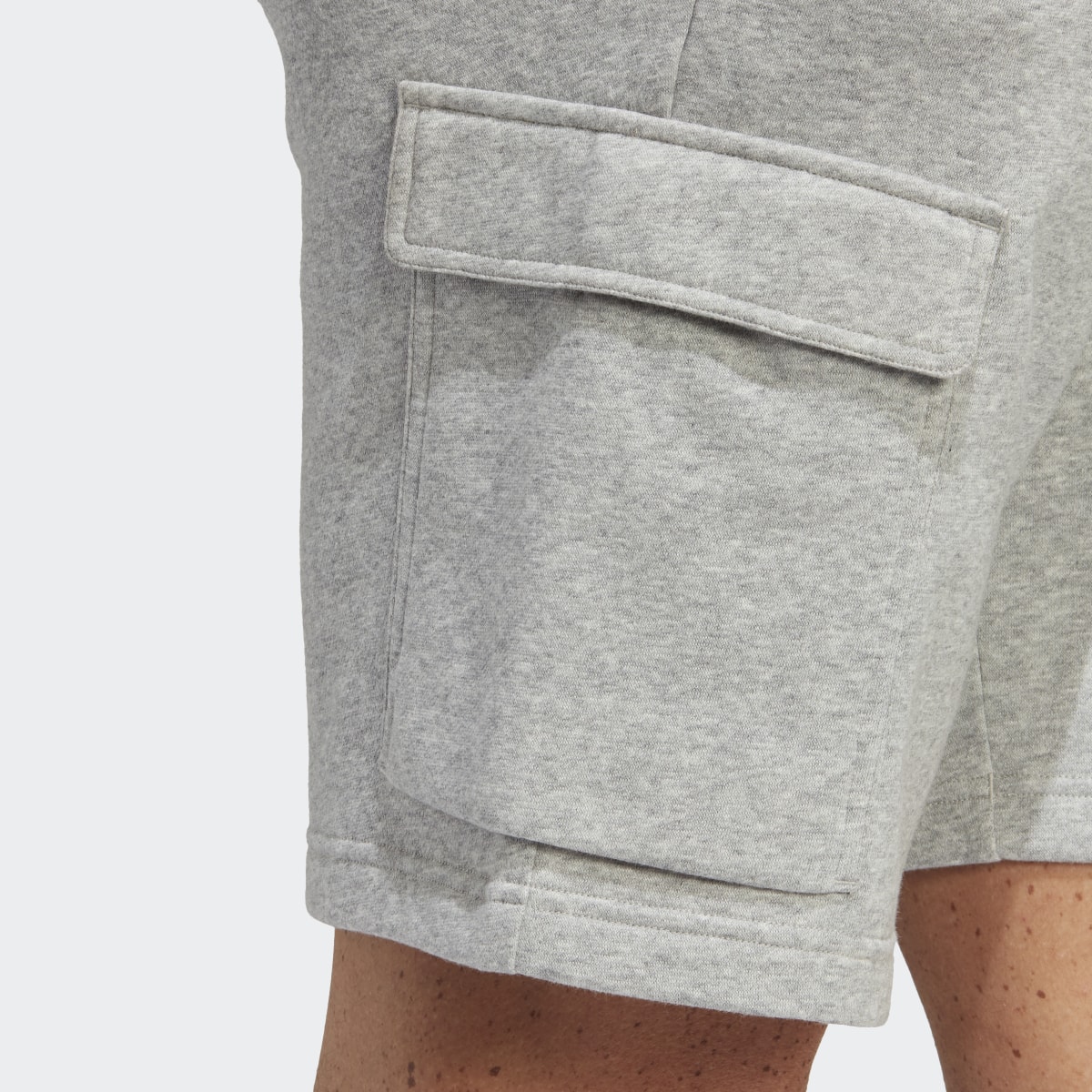 Adidas Essentials Cargo Shorts. 6