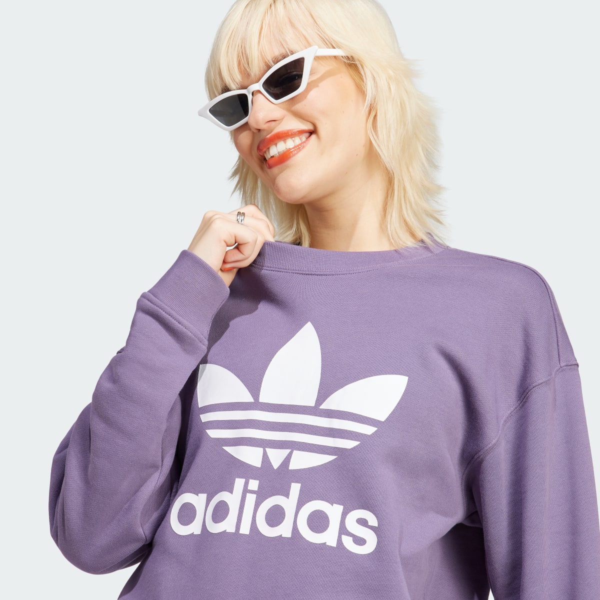 Adidas Trefoil Sweatshirt. 6