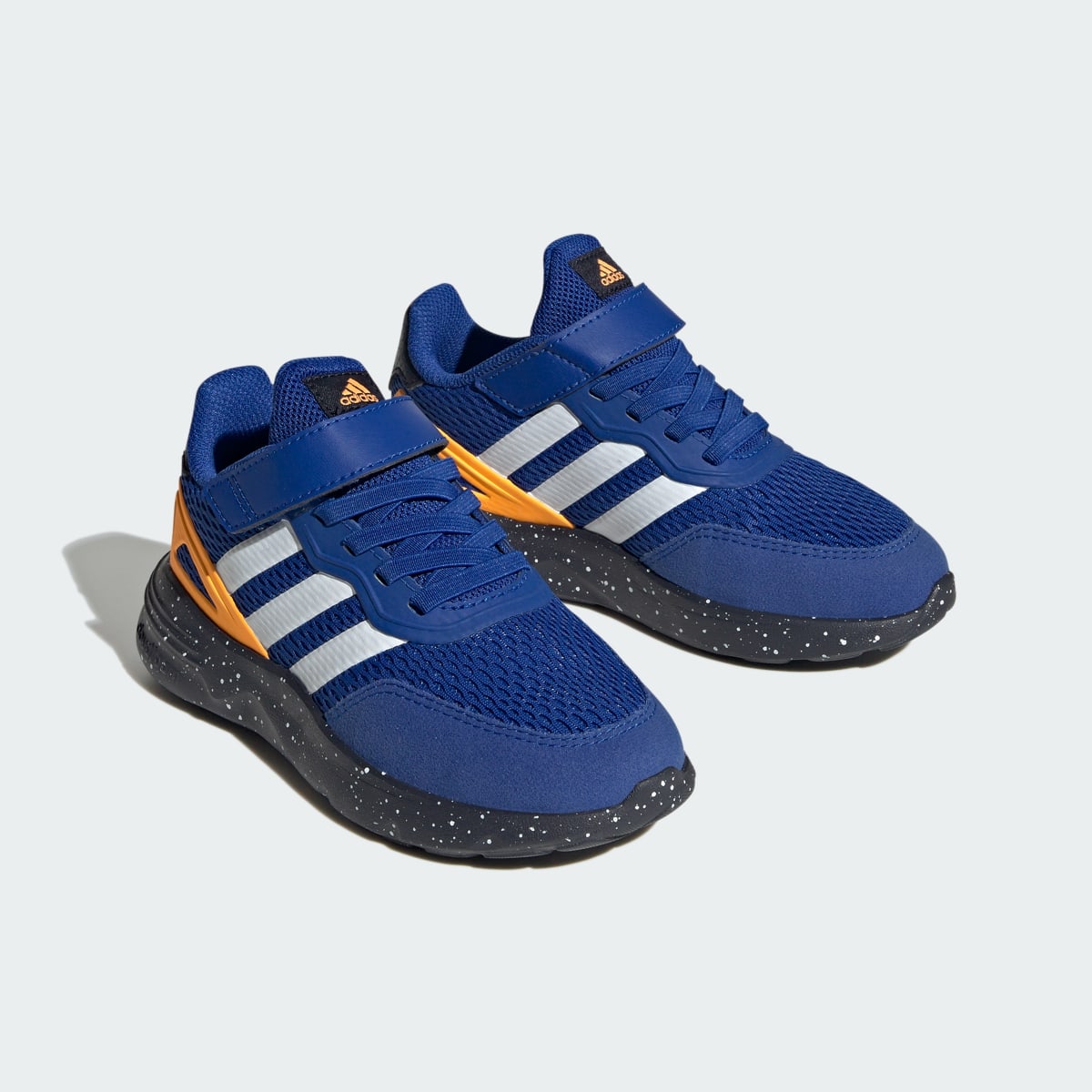 Adidas Chaussure à lacets élastiques et scratch Nebzed. 5