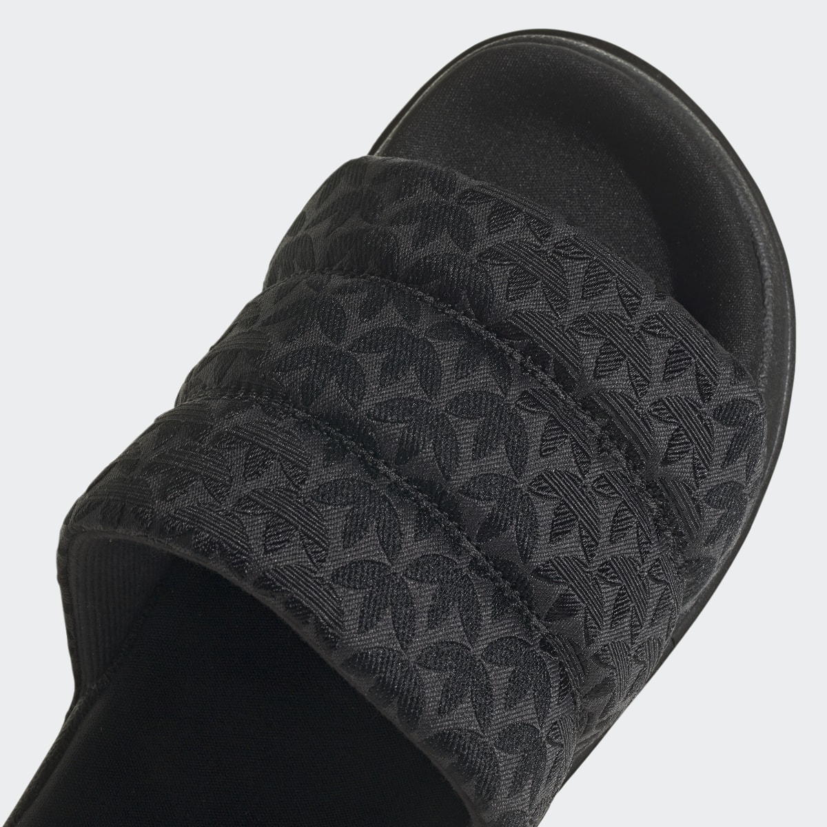 Adidas Claquette Adilette Essential. 9