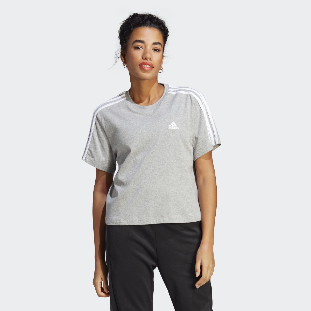 Adidas Essentials 3-Stripes Single Jersey Crop Üst. 4