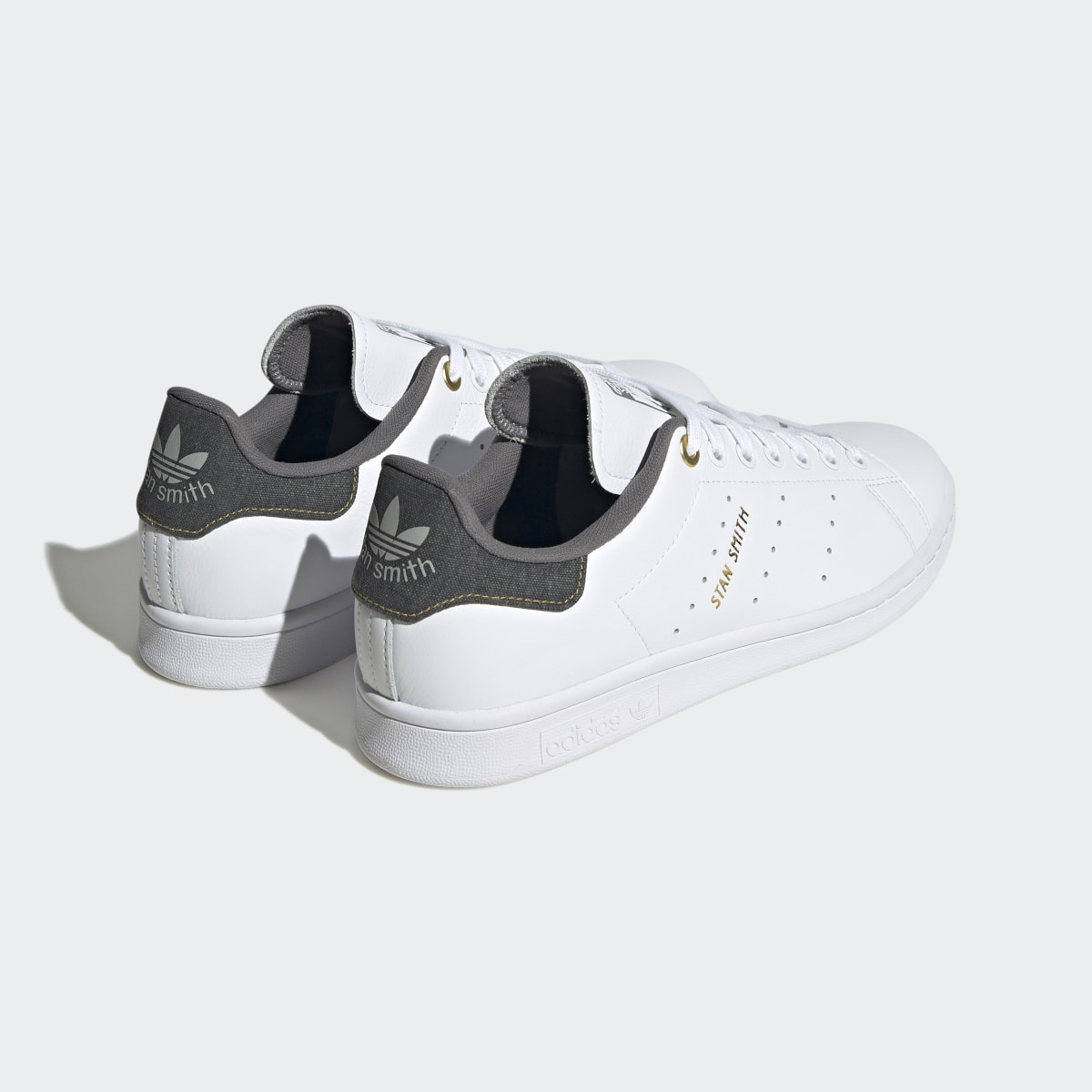 Adidas Scarpe Stan Smith. 6