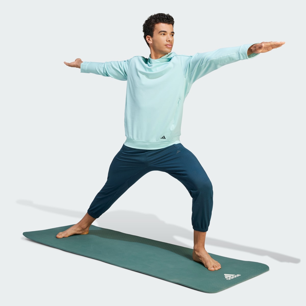 Adidas Felpa con cappuccio da yoga Training. 4