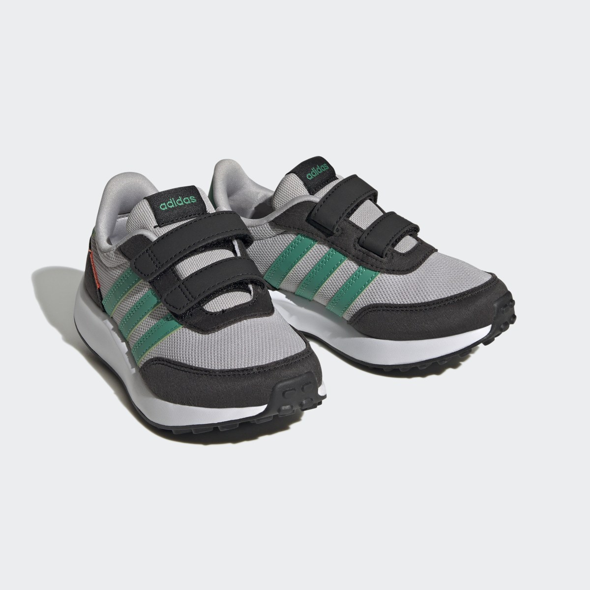 Adidas Chaussure Run 70s. 5