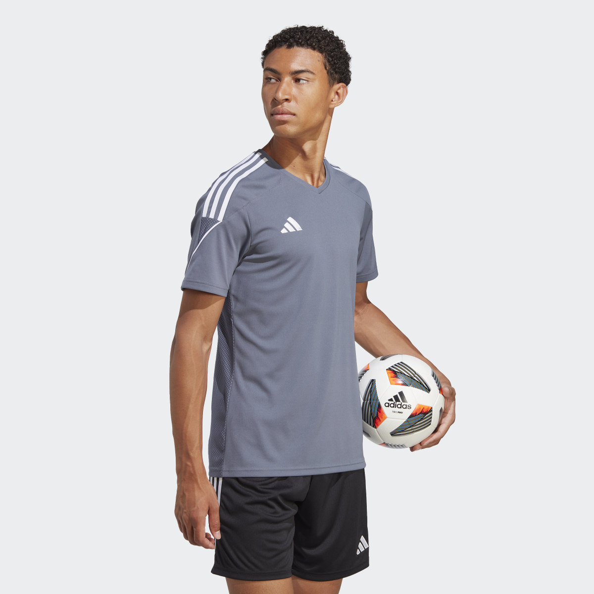 Adidas Tiro 23 League Jersey. 4