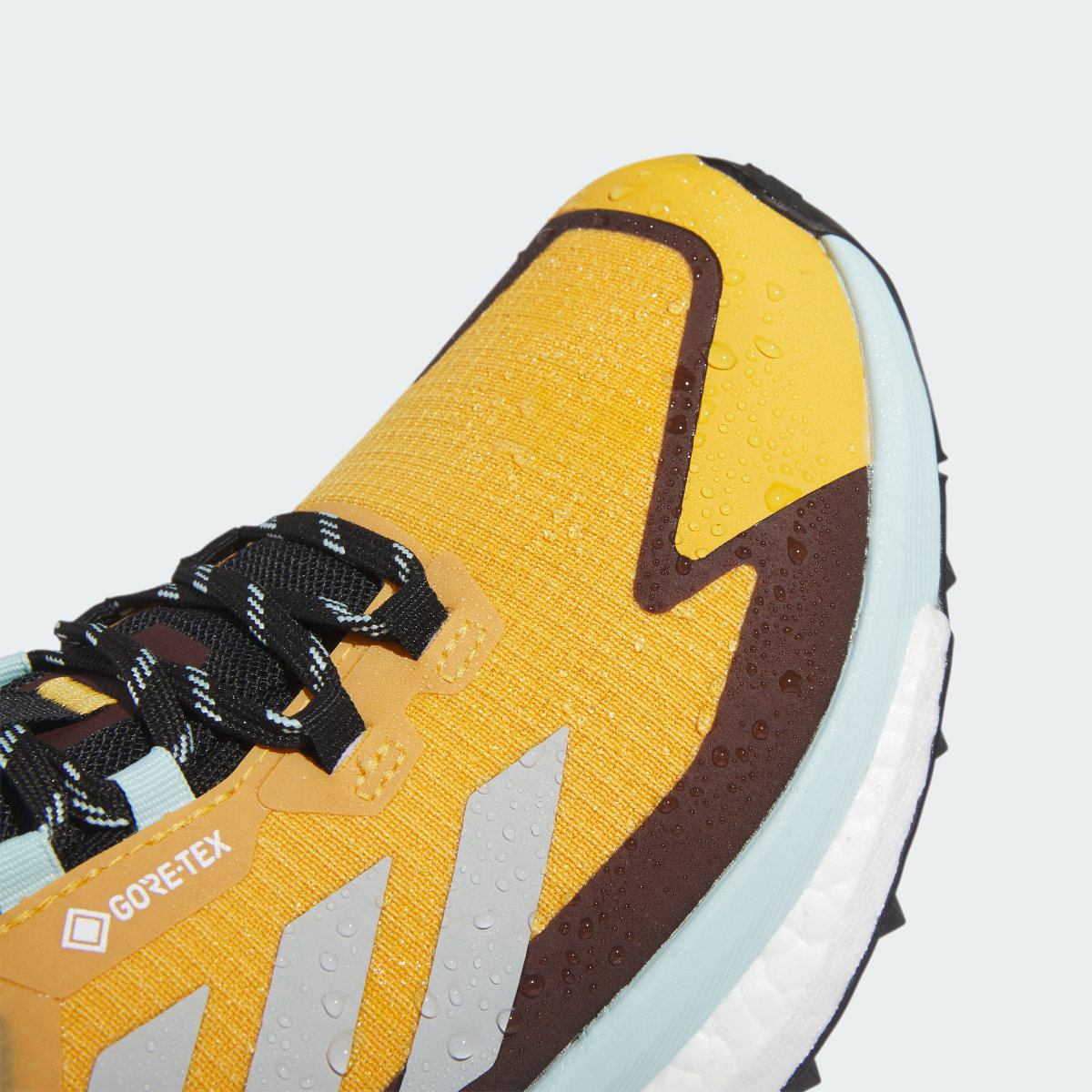 Adidas FREE HIKER 2.0 LOW GORE-TEX. 10