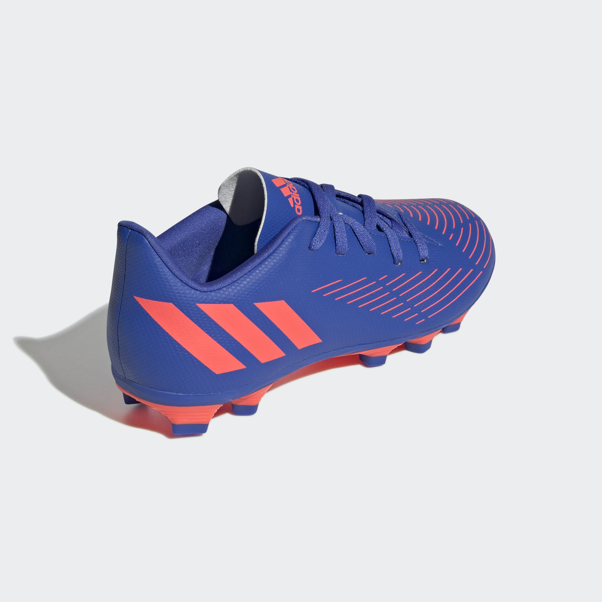 Adidas Calzado de Fútbol Predator Edge.4 Multiterreno. 6