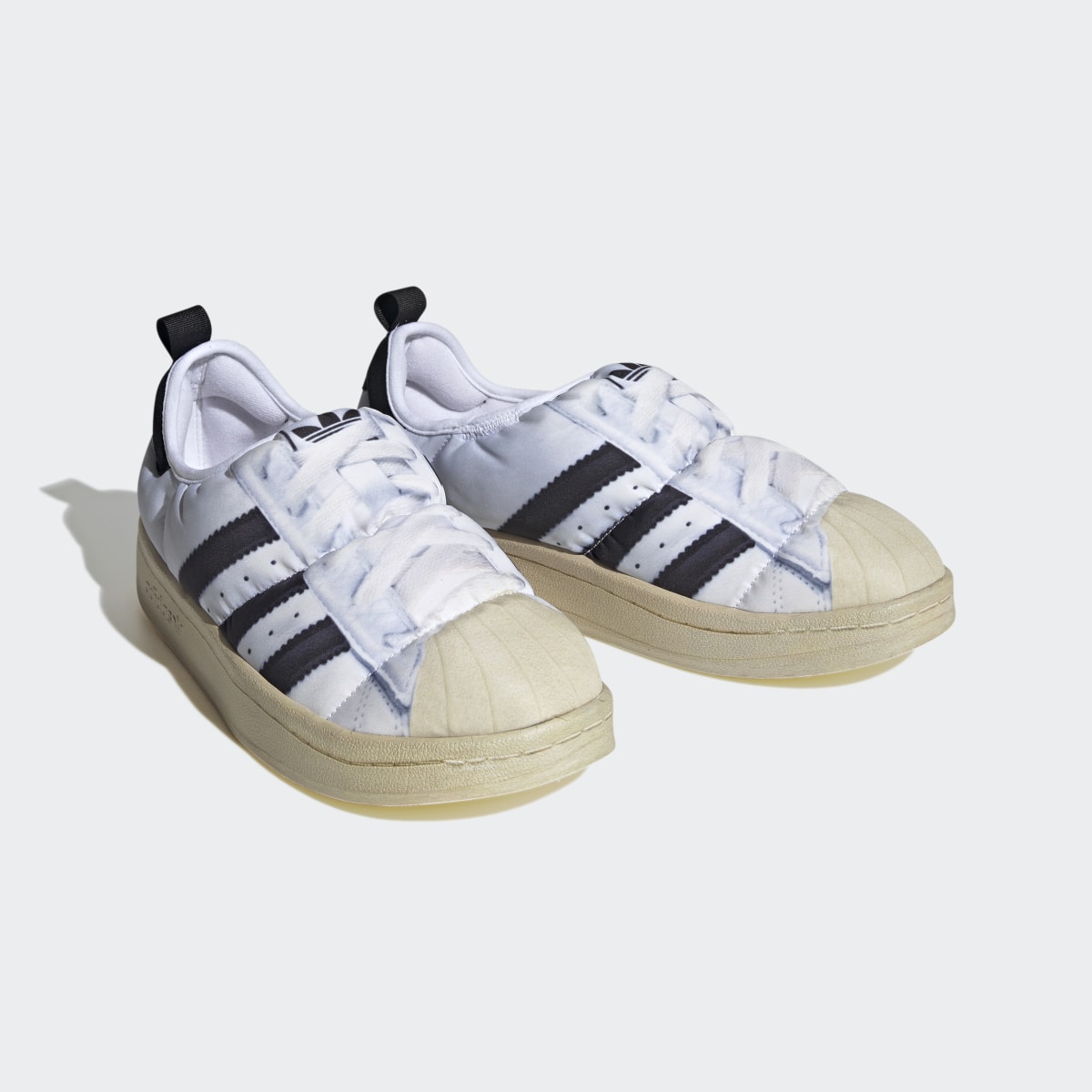 Adidas Chaussure Puffylette. 5