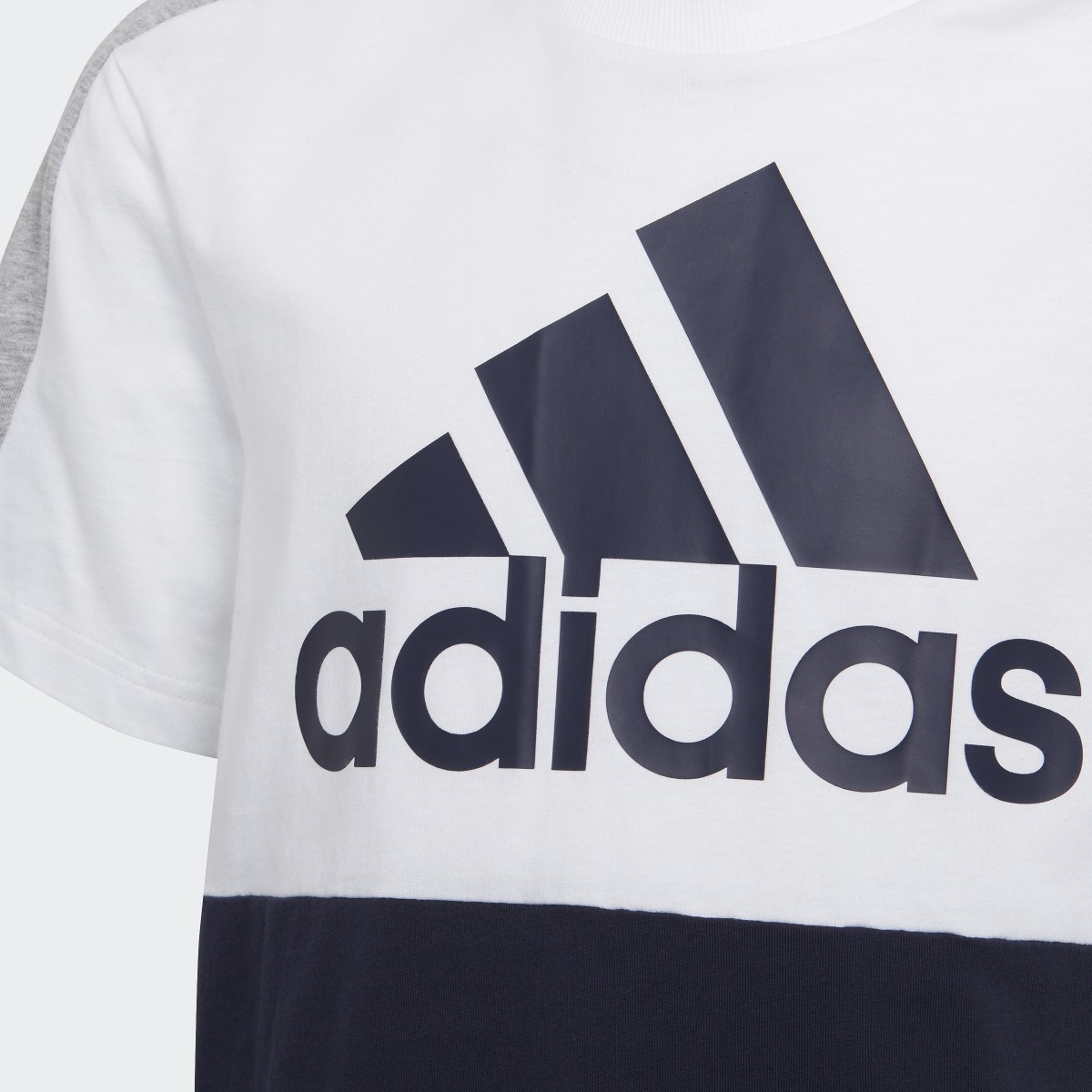 Adidas T-shirt Colorblock. 4