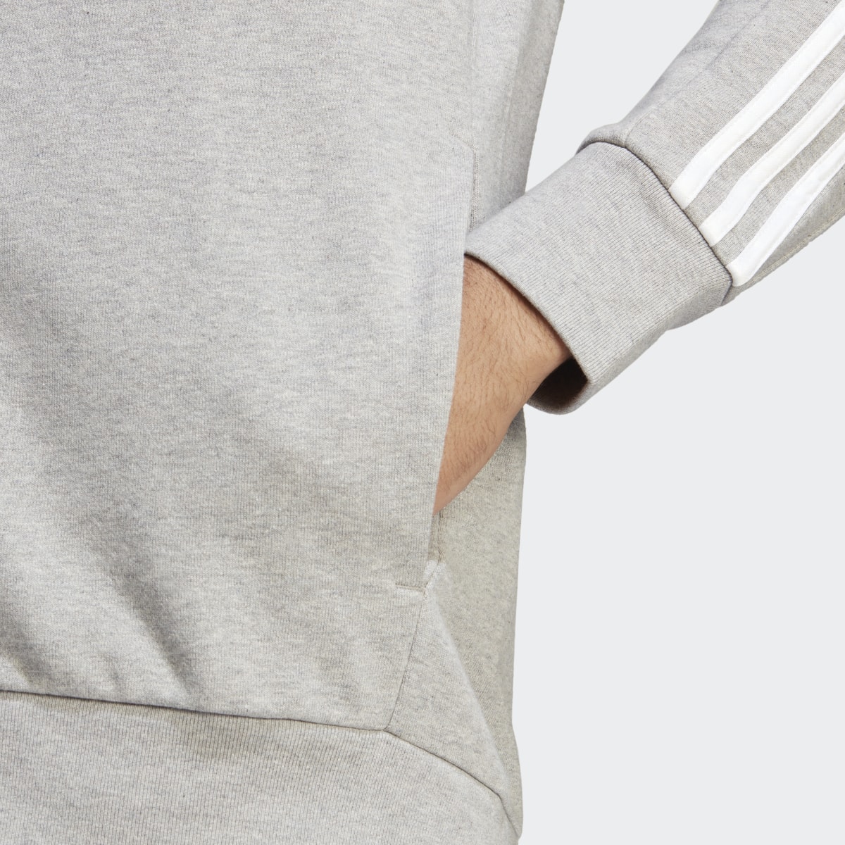 Adidas Felpa con cappuccio Essentials French Terry 3-Stripes Full-Zip. 7