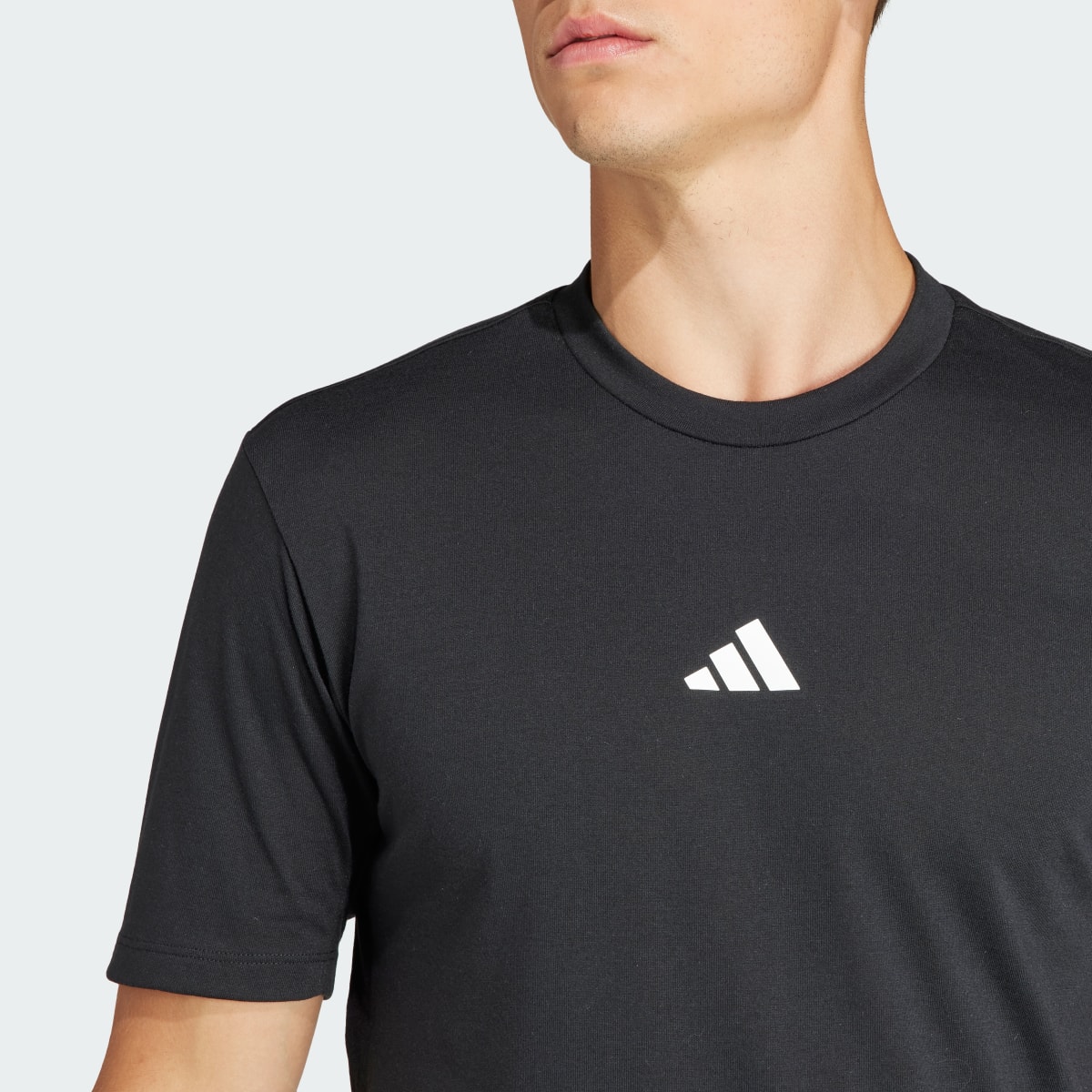 Adidas Playera Workout Logo. 6