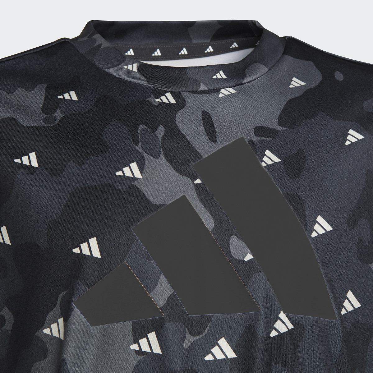 Adidas T-shirt Train Essentials Seasonal AEROREADY Allover Print Regular-Fit. 7