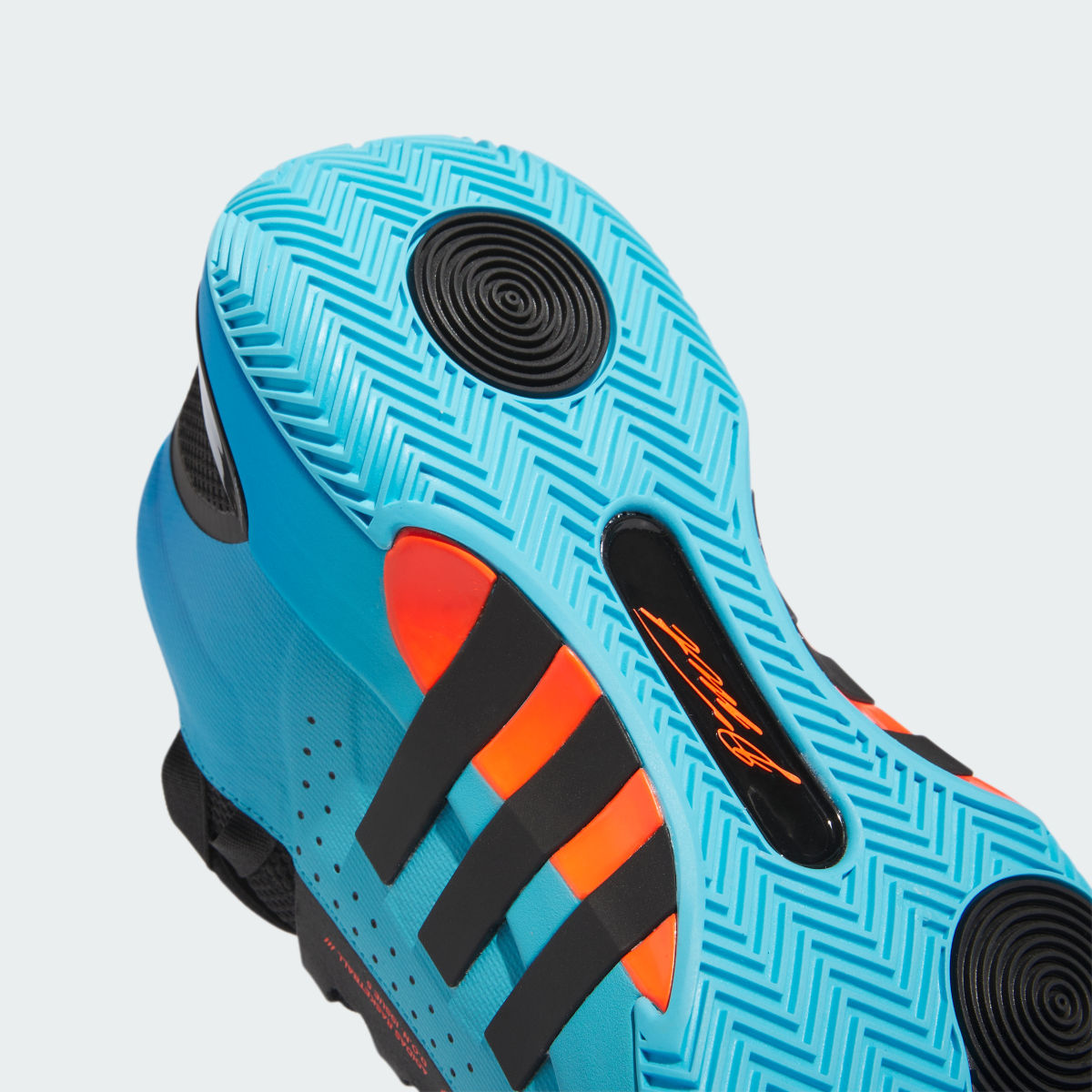 Adidas Chaussure D.O.N. Issue 5. 10