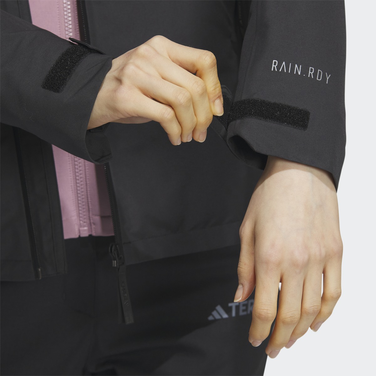 Adidas RAIN.RDY 3-in-1 Softshelljacke. 11