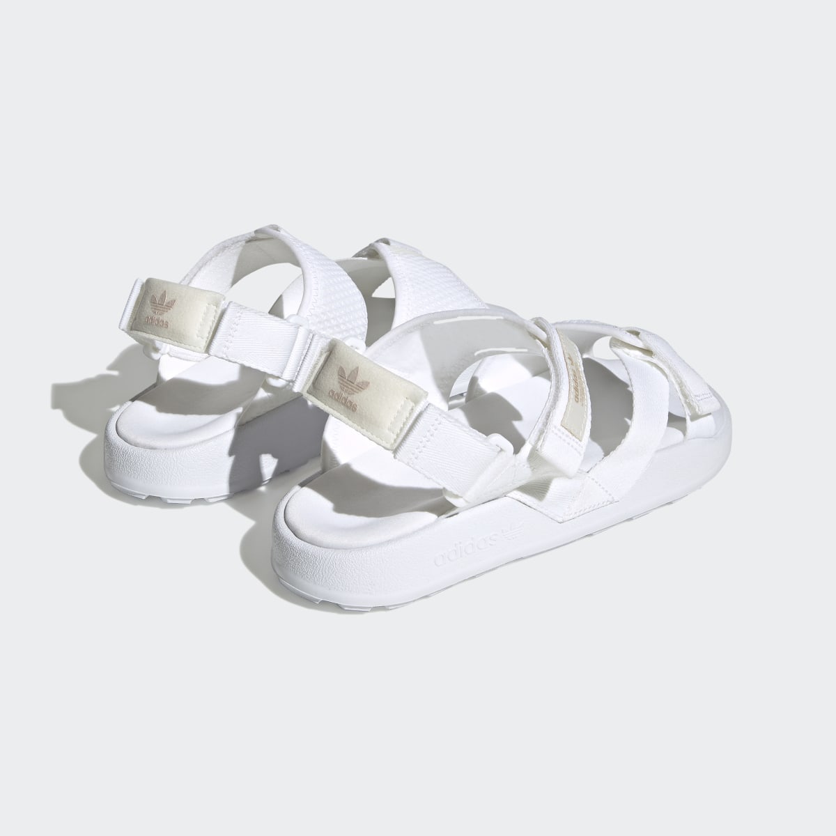 Adidas adilette Adventure Sandale. 6