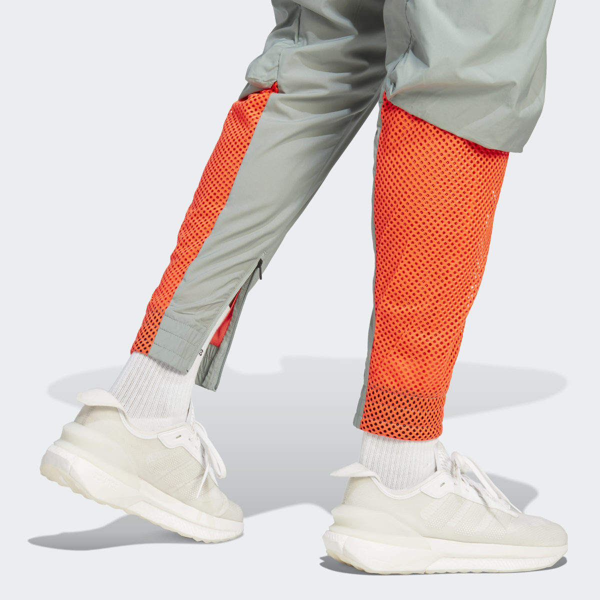 Adidas Pantaloni City Escape Premium. 5