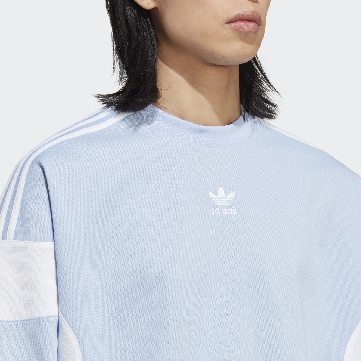 Adidas Adicolor Classics Cut Line Crew Sweatshirt. 6