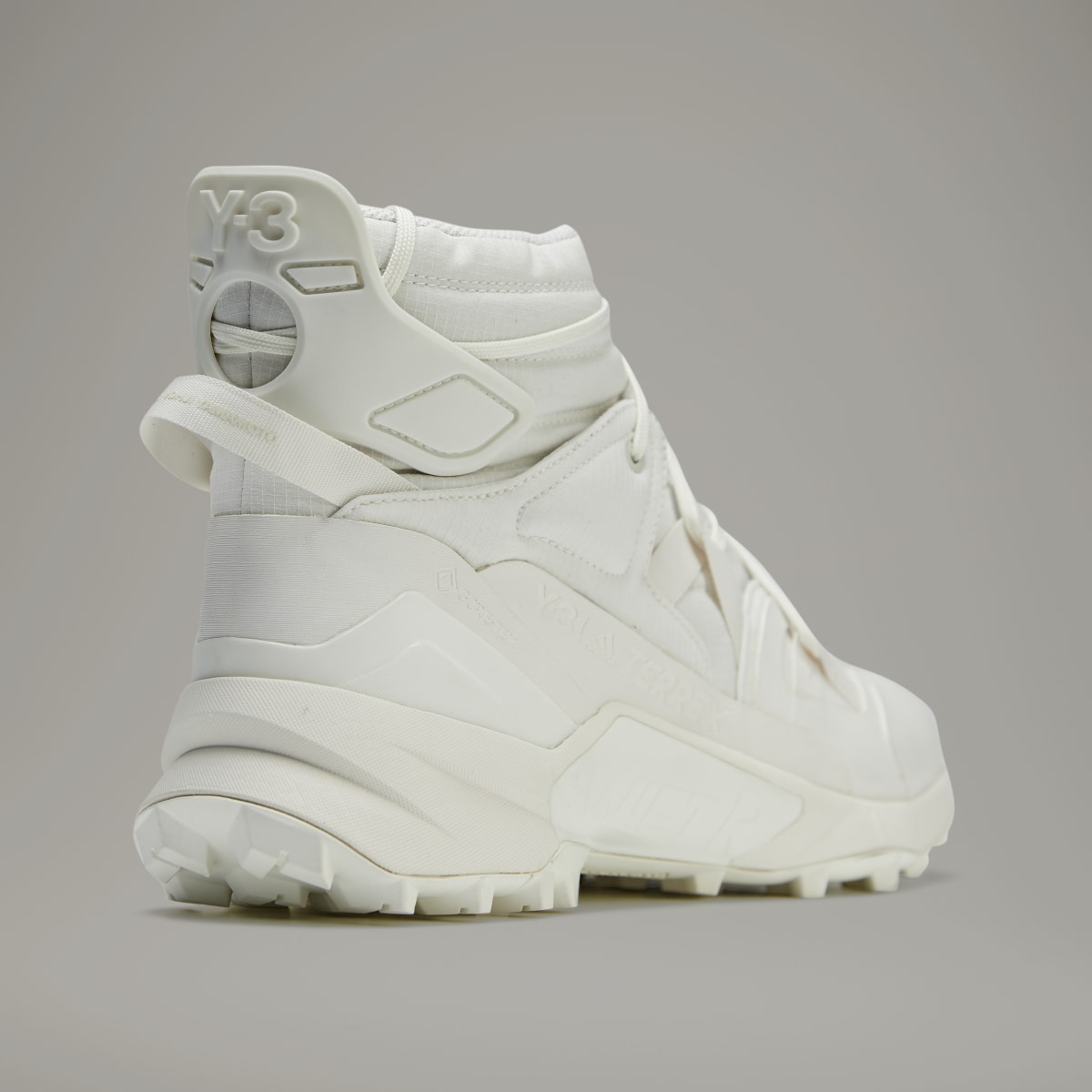 Adidas Swift R3 GTX Hi TERREX Y-3. 7