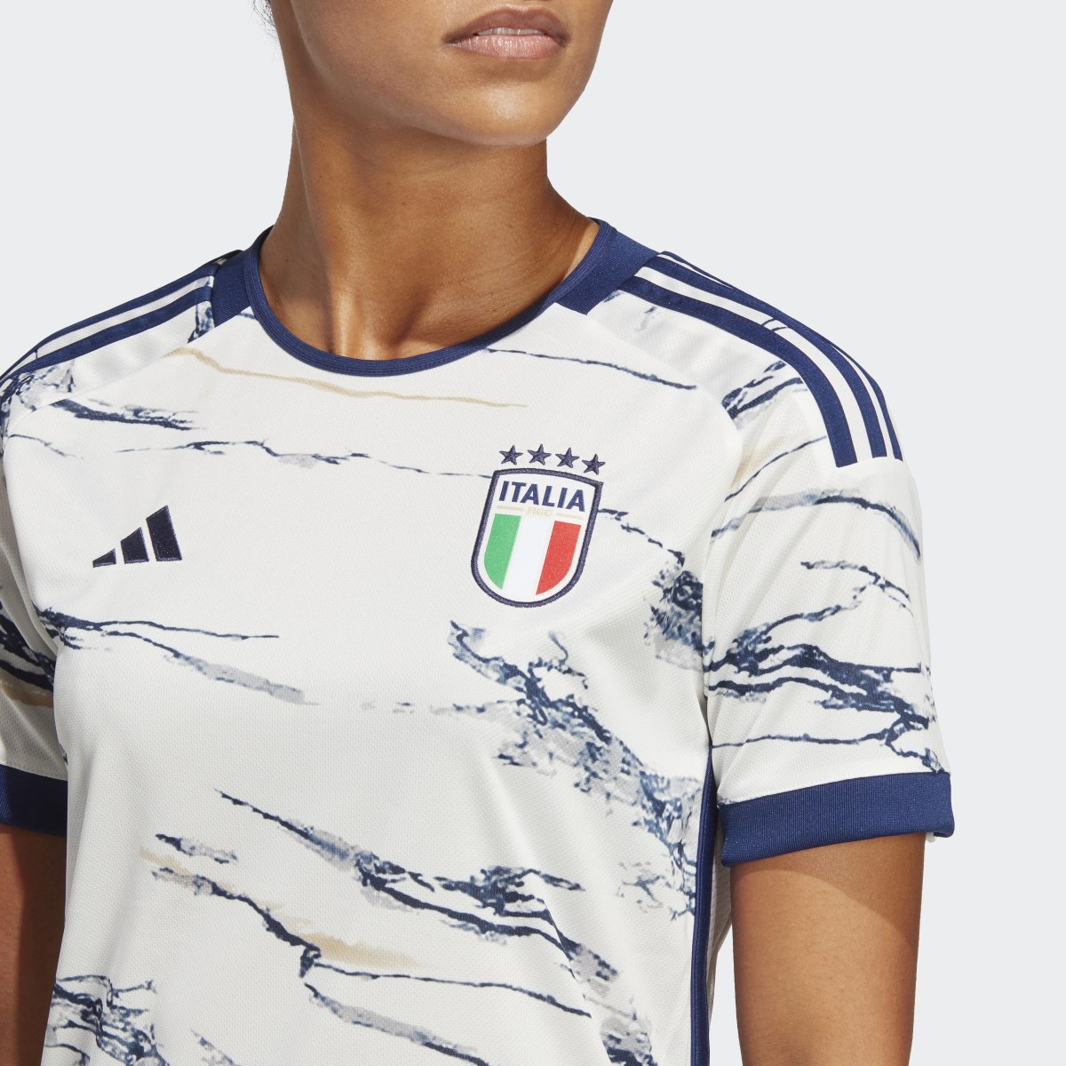 Adidas Camiseta segunda equipación Italia 23. 8