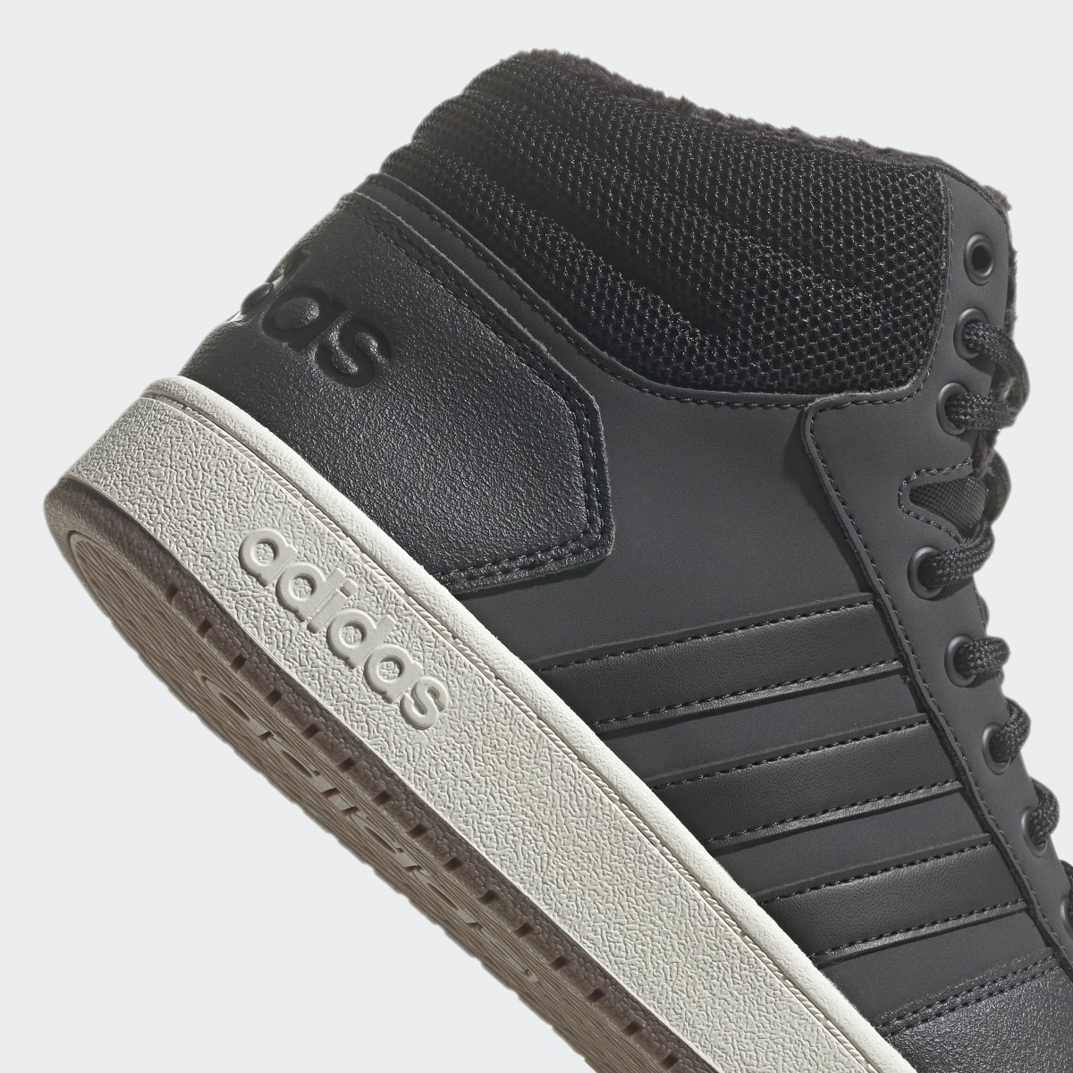 Adidas Chaussure Hoops 2.0 Mid. 10