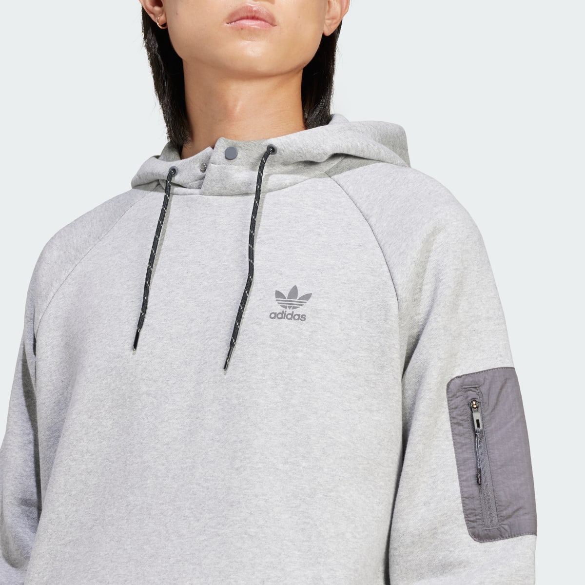 Adidas Sweat-shirt à capuche. 6